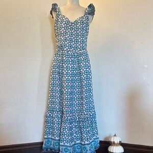 NWT Lucky Brand Blue and Green Smocked Women’s Maxi Dress Size L